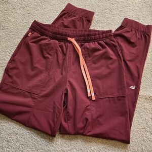 Women's XS Fabletics Maroon Scrub Jogger